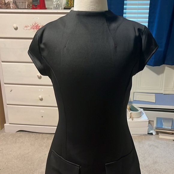 Black Tight Dress - Picture 4 of 8